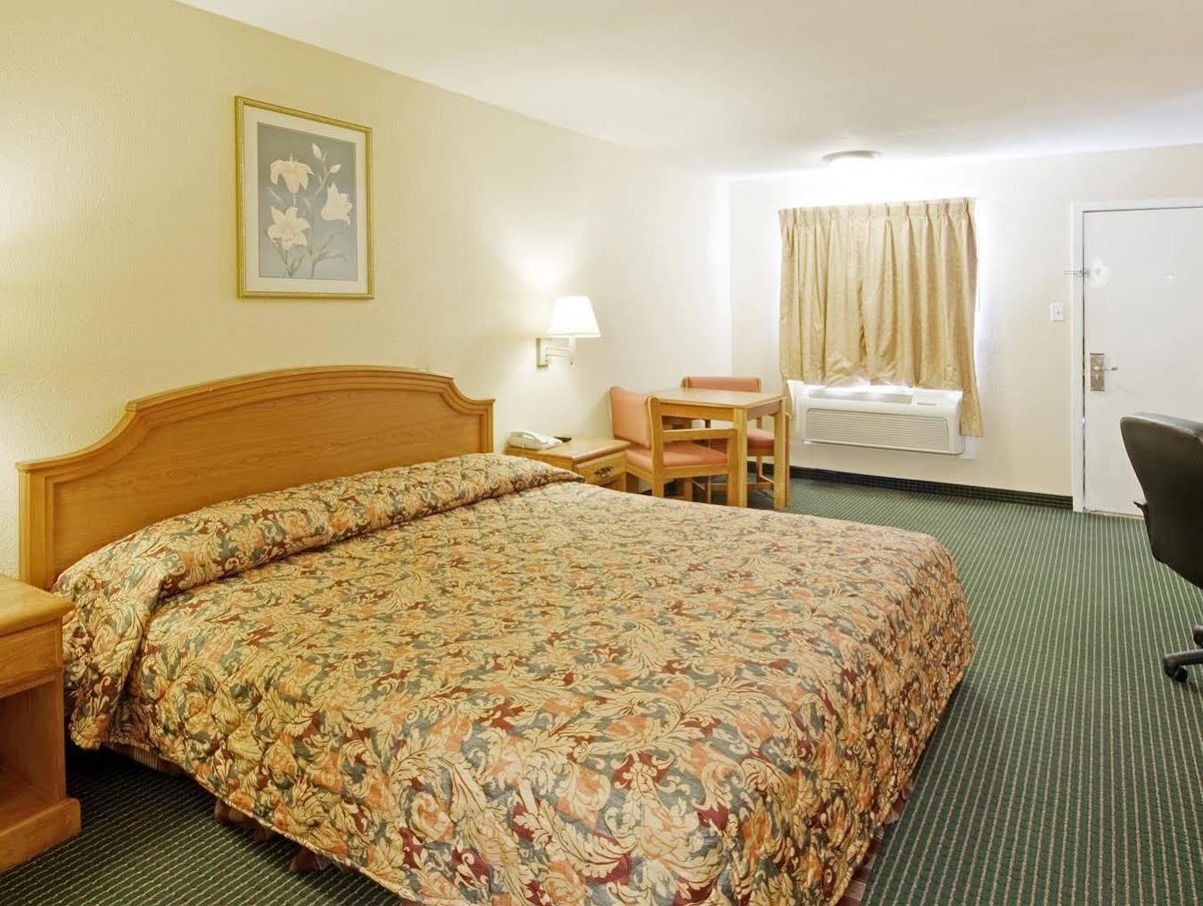 Americas Best Value Inn Gainesville Tx Dış mekan fotoğraf