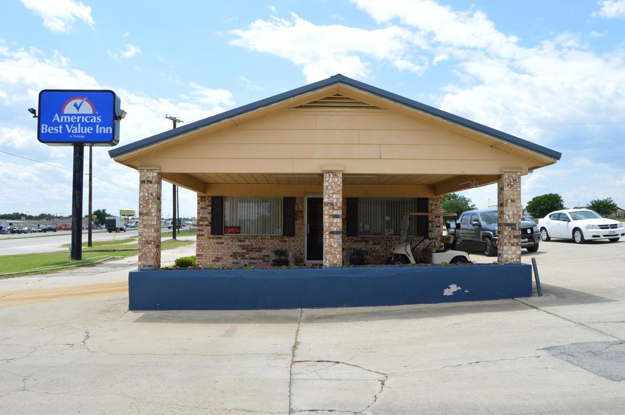 Americas Best Value Inn Gainesville Tx Dış mekan fotoğraf